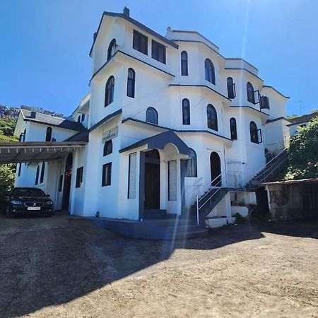Bob Lesiure Ooty Exterior foto