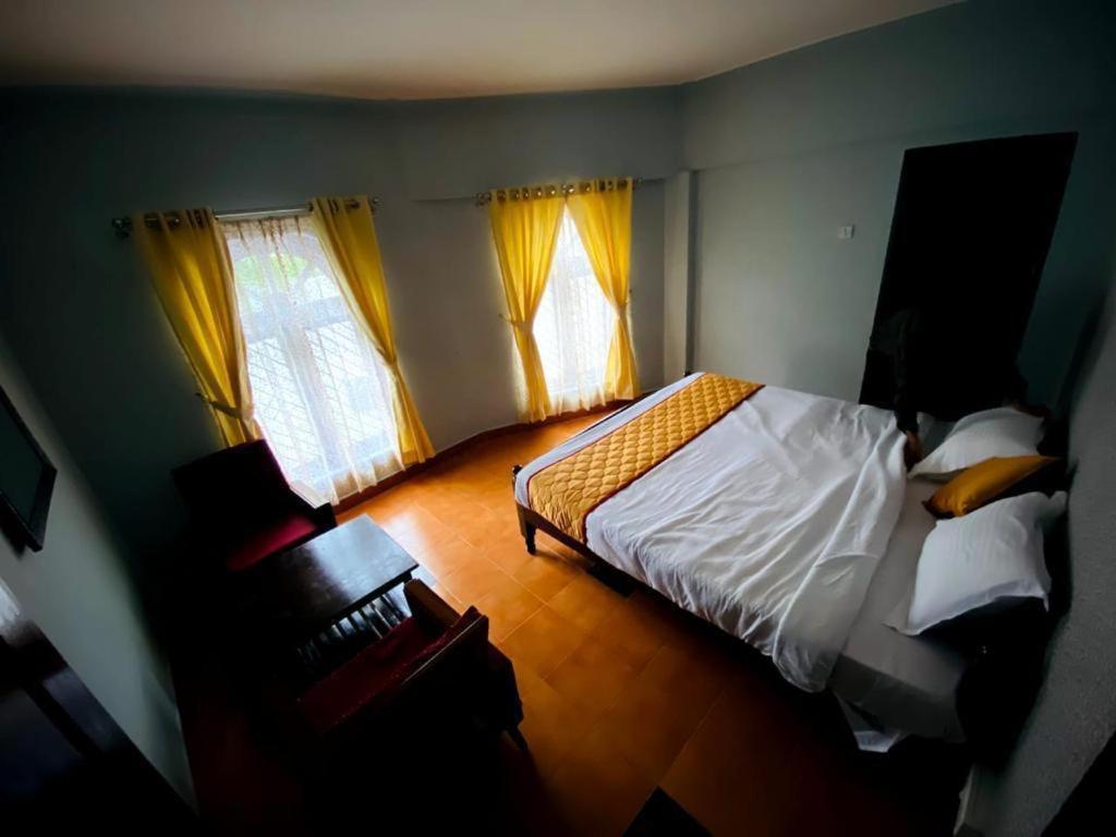 Bob Lesiure Ooty Exterior foto