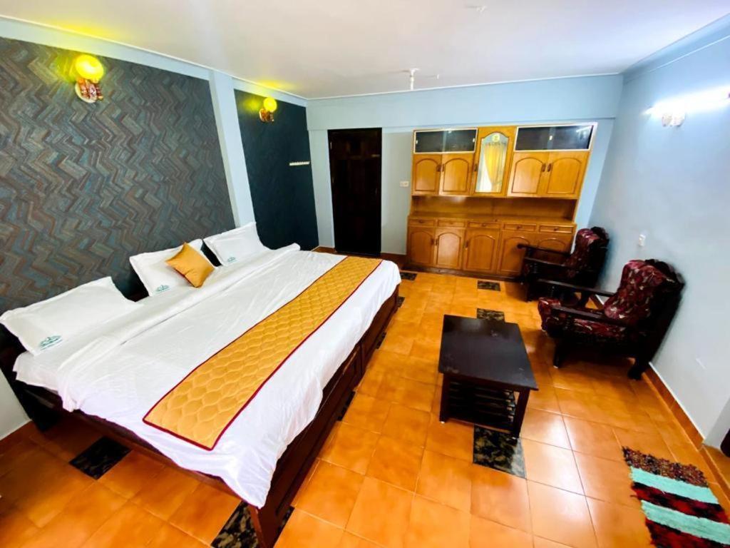 Bob Lesiure Ooty Exterior foto